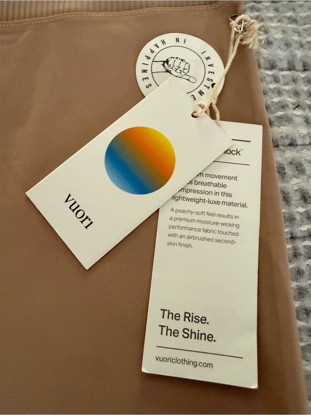 Vuori High-Rise Rib Waste Leggings in Coconut - Picture 2 of 6